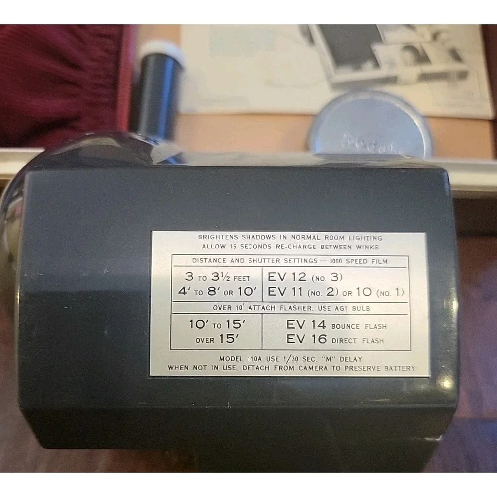 Vintage Polaroid Electric Eye 850 Land Camera Leather Case With Contents‎ Bulb